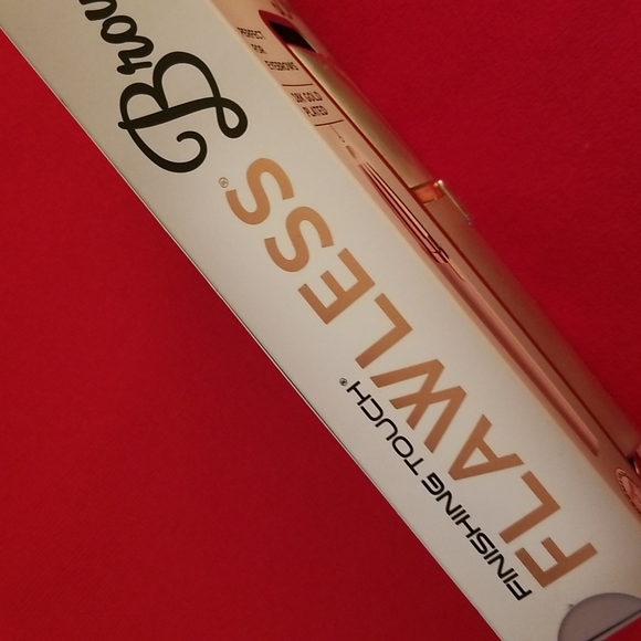 Flawless Brows - Picture 2 of 6